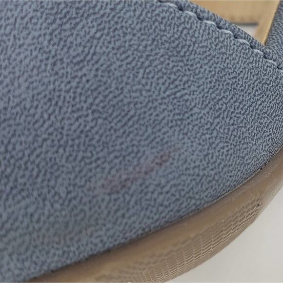 Liz Claiborne Blue Bahati Heeled Sandals - Picture 11 of 13